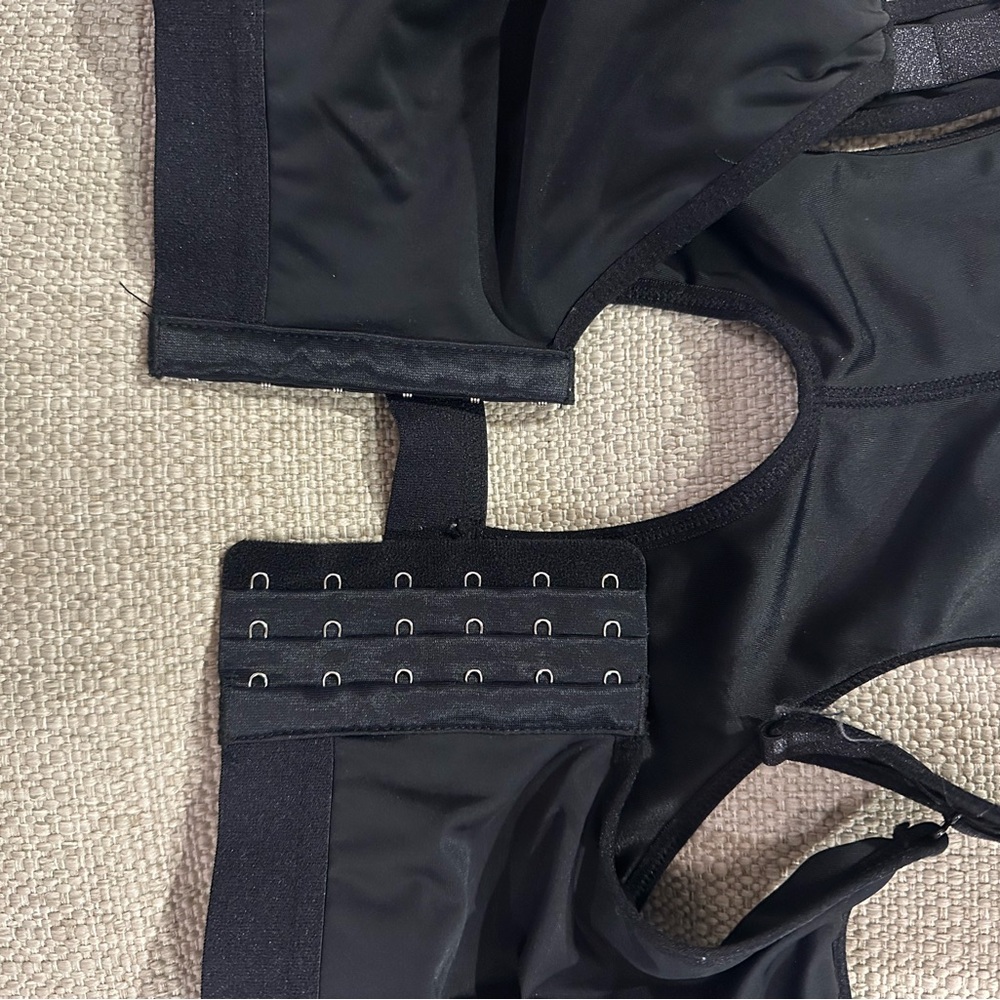 Black Women's Post-Breast Surgery Bra - Picture 2 of 5